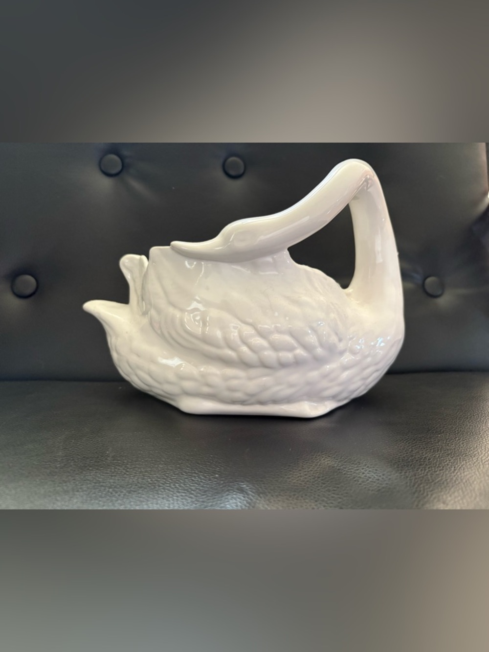 Andrea By Sadek White Ceramic Swan Basket